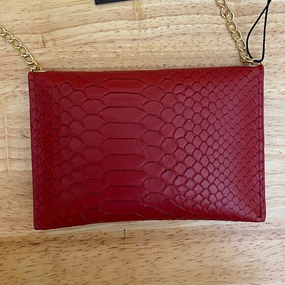 Ava/Kris Red Small Clutch Purse - Picture 4 of 6